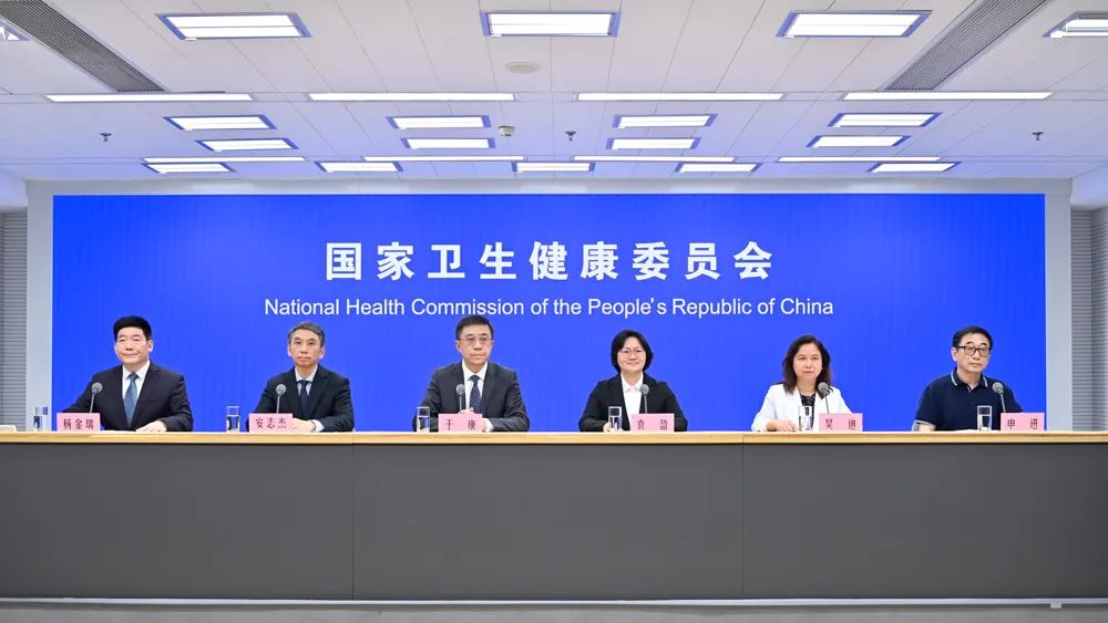 中疾控专家：百日咳、新冠、结核病如何预防？