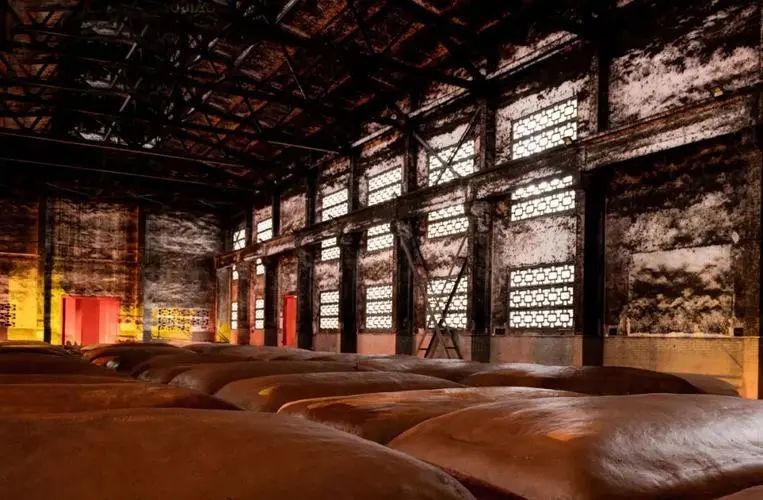 什么是窖底调味酒？窖底酒的来源以及在酱酒勾调中起什么作用？