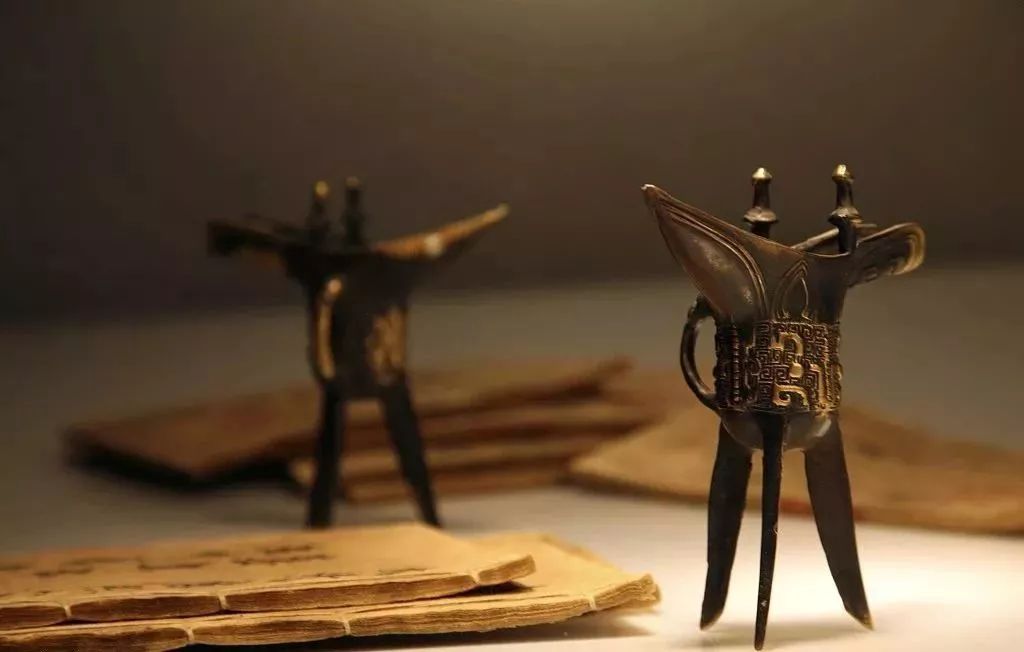 穿越到古代喝酒，会有什么体验？v