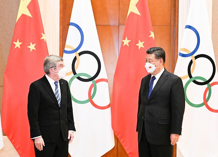 2014年2月6日，在应邀出席索契冬奥会开幕式期间，习近平对国际奥委会主席巴赫说.jpeg