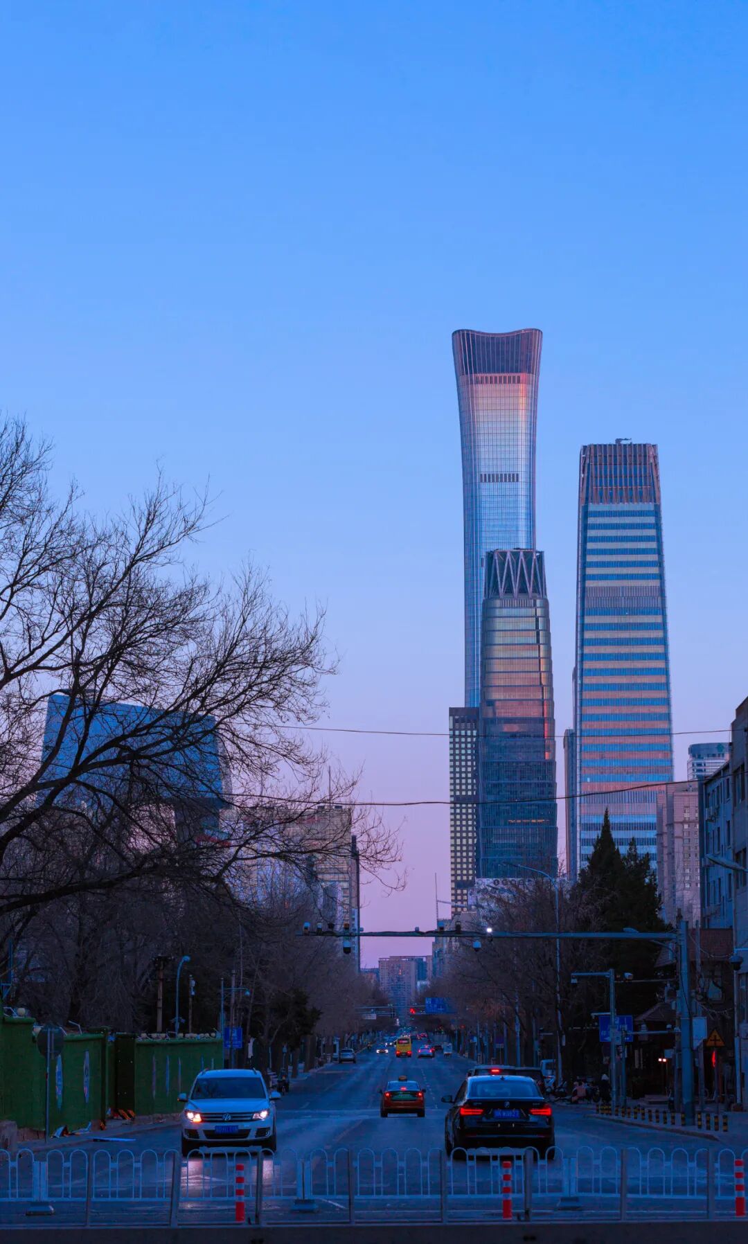 图片 中国尊与飞机(图12)