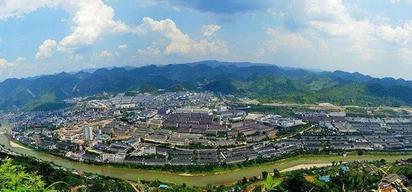 茅台镇清退787家酒企，酱酒告别野蛮生长(图2)