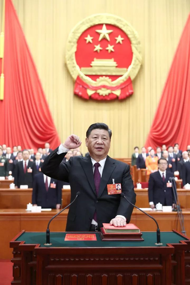 习近平全票当选为中华人民共和国主席、中华人民共和国中央军事委员会主席