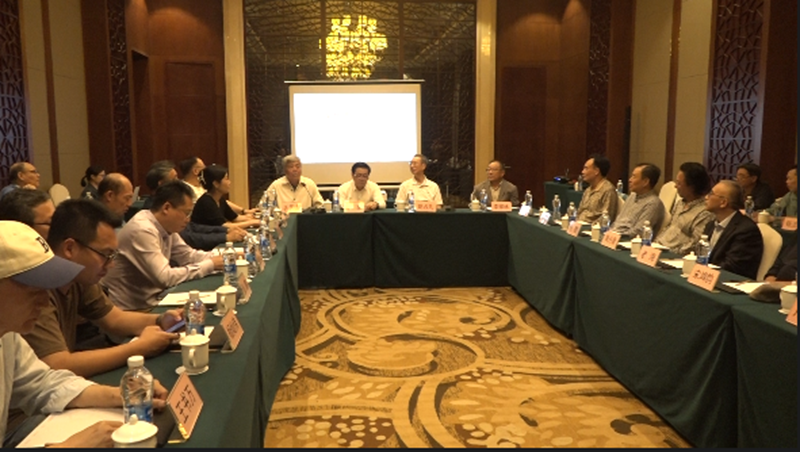 中国美术家协会副主席徐里评价邵璞焦墨艺术