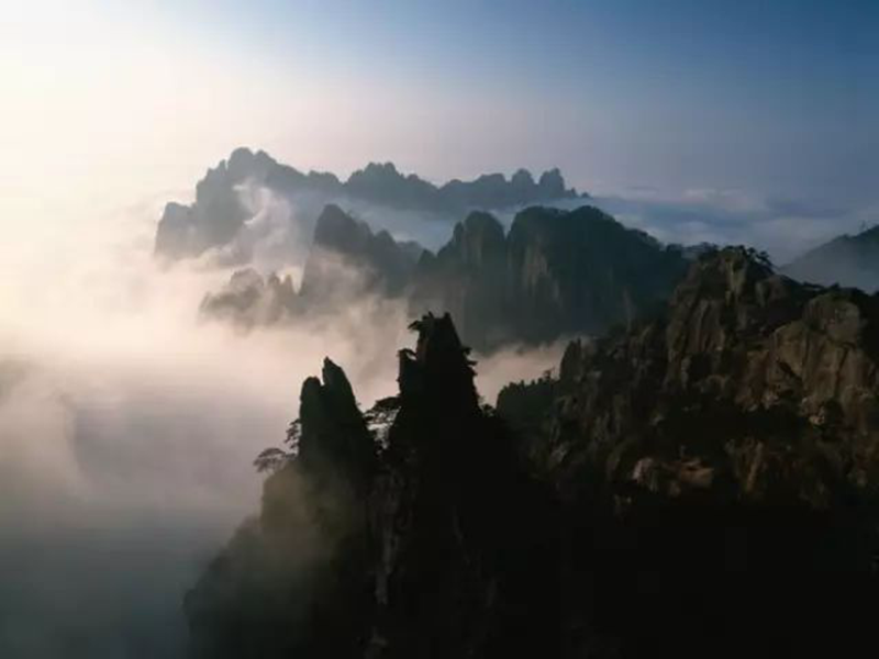 钱不借二，酒不喝三，路不走四