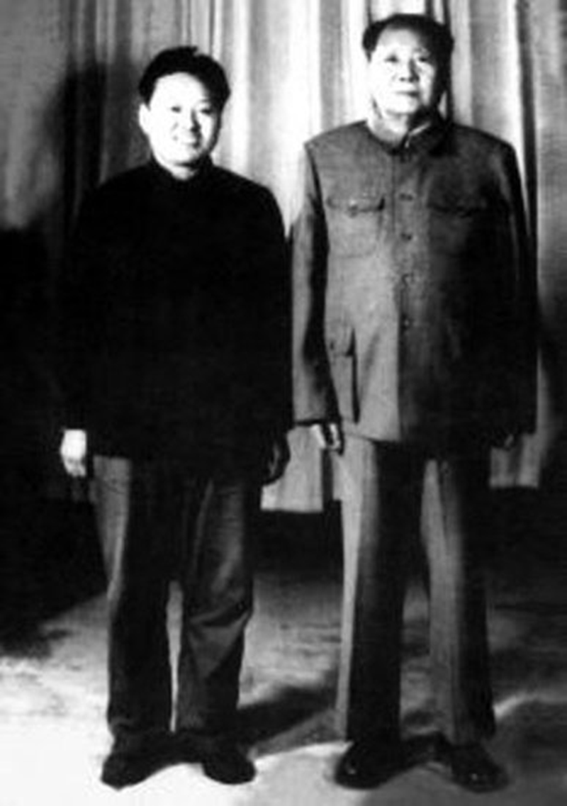 毛泽东厨师长回忆：掌勺22年每顿饭做完都要销毁菜单，红烧肉不能放酱油