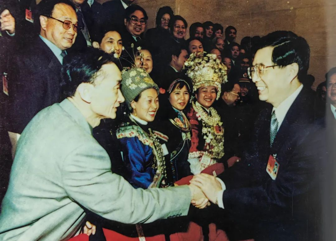 周高廉（左）与邹开良（右）.jpg