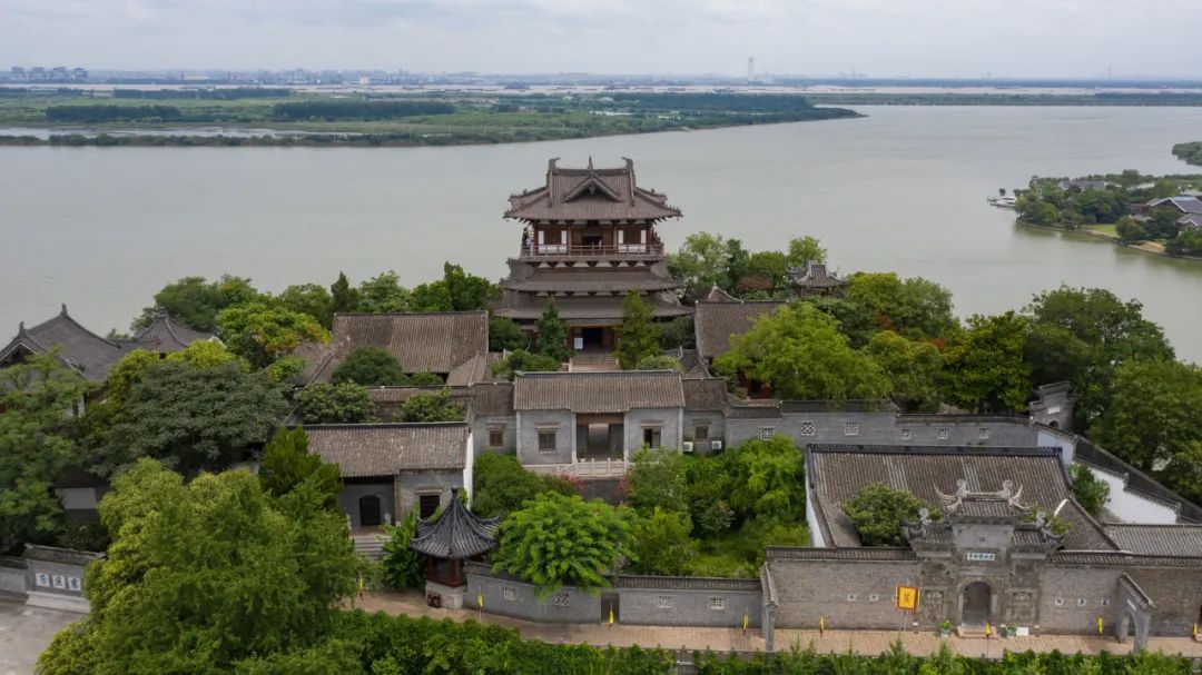 苏轼在这座名楼.jpg 苏轼在这座名楼.jpg